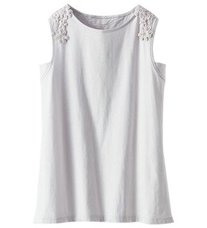 BELLUNA（ベルーナ）の「綿混素材脇汗対策フラワーレースインナー（タンクトップ・キャミソール）」｜ライトグレー