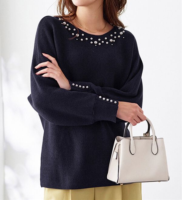 BELLUNA（ベルーナ）の「パール付ラメ入りドルマンニットプルオーバー（ニット・セーター）」｜詳細画像