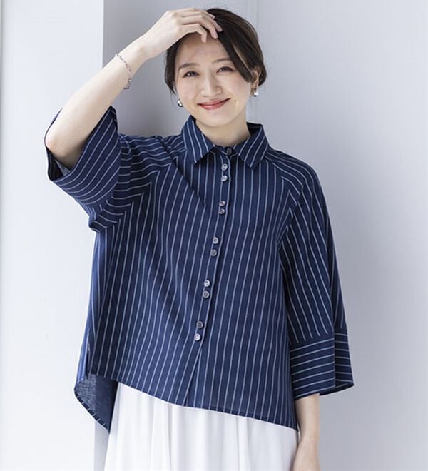 BELLUNA（ベルーナ）の「すっきり見えて体型隠しストライプワイドシャツ（シャツ）」｜詳細画像