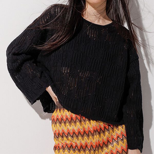 RANAN（ラナン）の「透かし柄短丈ニット（ニット・セーター）」｜ブラック