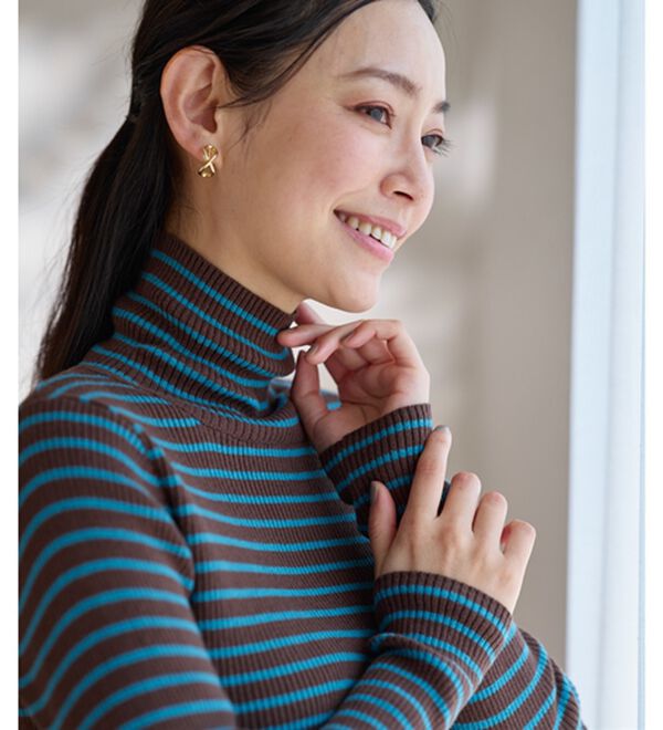 BELLUNA（ベルーナ）の「＜＆ｃｏｃｏｃｈｉ＞ハピネスコットン100％&times;吸湿発熱リブタートルニット（ニット・セーター）」｜詳細画像