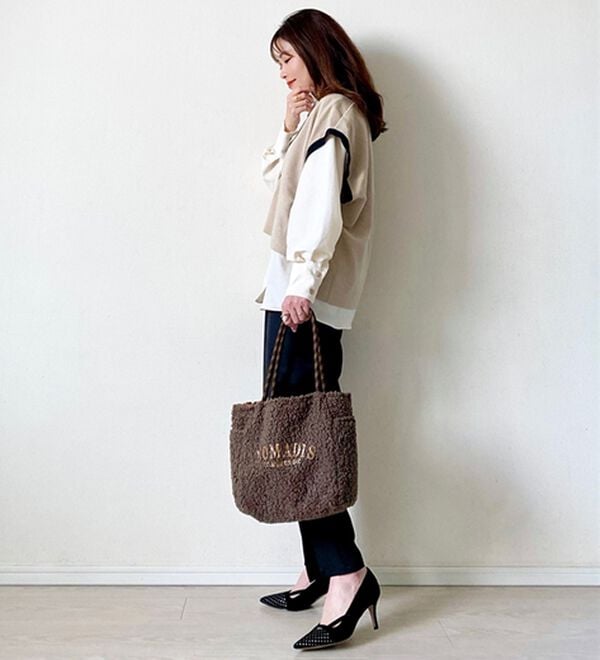 BELLUNA（ベルーナ）の「【低身長さん向け】美脚見えスリットテーパードパンツ（テーパードパンツ）」｜詳細画像