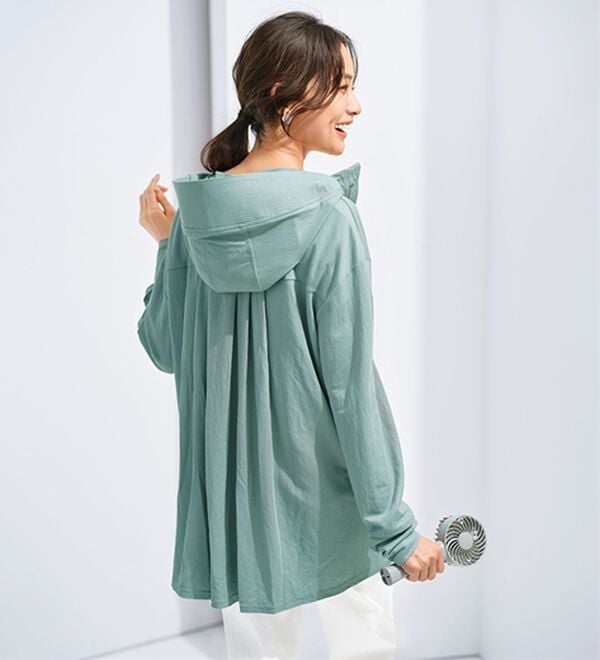 BELLUNA（ベルーナ）の「【接触冷感】絶対に焼けたくない！後プリーツＵＶパーカー（パーカー）」｜セージ