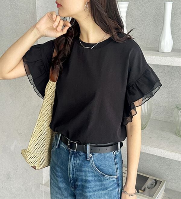 GeeRA（ジーラ）の「接触冷感袖フリルカットソー（カットソー）」｜ブラック