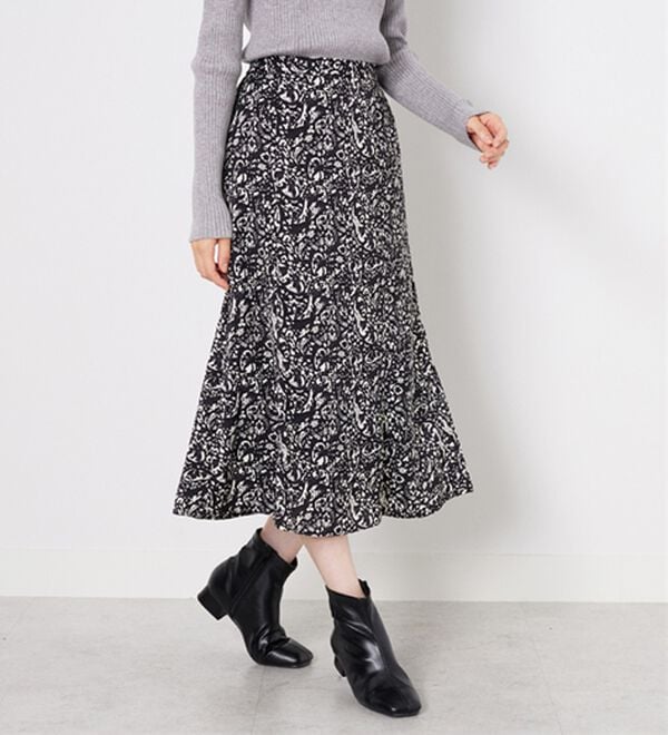 BELLUNA（ベルーナ）の「艶やかプリント切替フレアースカート（ロングスカート）」｜詳細画像