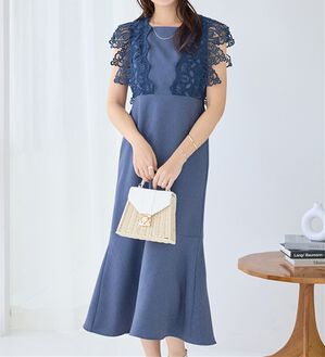alotta（アロッタ）の「フラワーレースデザイン華やか上品ワンピース（その他ワンピース）」｜ブルー