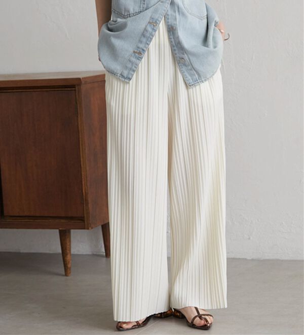 RANAN（ラナン）の「【セルフカットOK】ひんやりセミワイドプリーツパンツ（フルレングスパンツ）」｜ホワイト