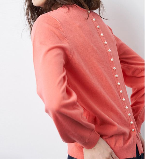 RANAN（ラナン）の「バックパール調ボタンニットプルオーバー（ニット・セーター）」｜詳細画像