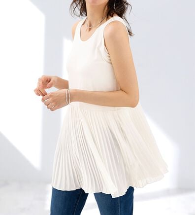 LAVIENNE（ラヴィエンヌ）の「裾魅せプリーツタンクトップ（肌着・インナーウェア）」