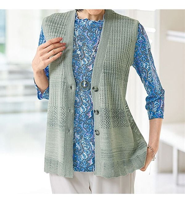 BELLUNA（ベルーナ）の「楊柳素材プリントハイネックプルオーバー（カットソー）」｜詳細画像