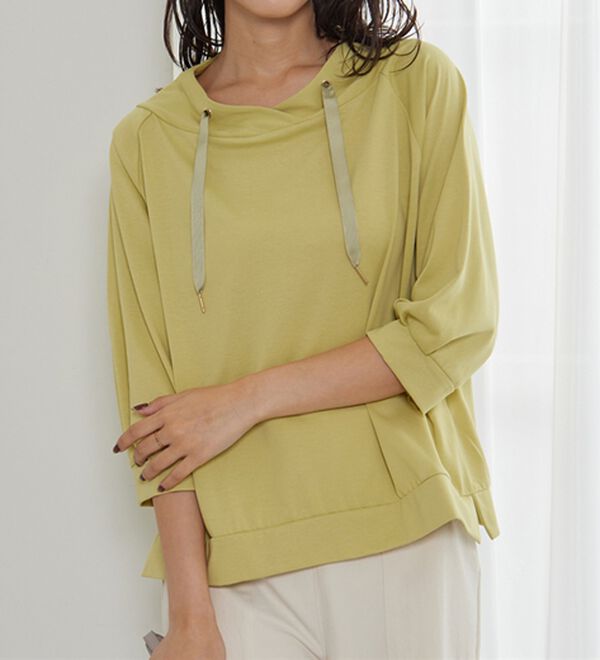 BELLUNA（ベルーナ）の「ヒンヤリ綿混ワイドネックプルオーバー（カットソー）」｜詳細画像