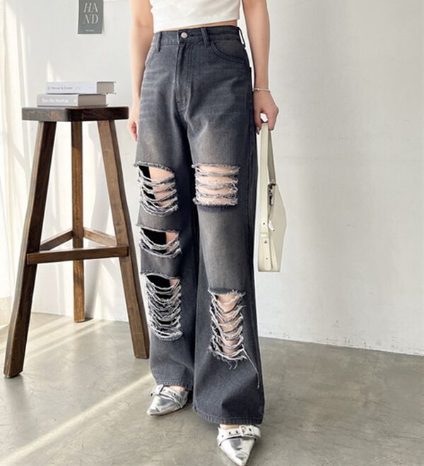 GeeRA（ジーラ）の「オリジナルパットダメージワイドデニム（ワイドパンツ・ガウチョ）」｜詳細画像