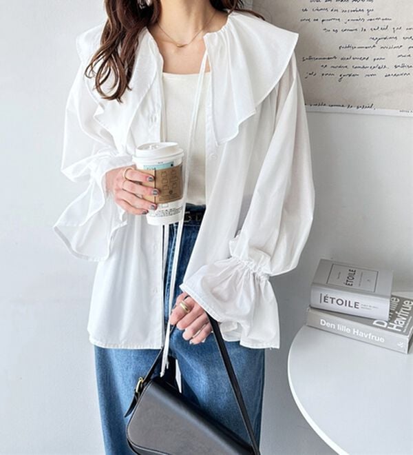 GeeRA（ジーラ）の「ビッグフリルカラーブラウス（ブラウス）」｜詳細画像