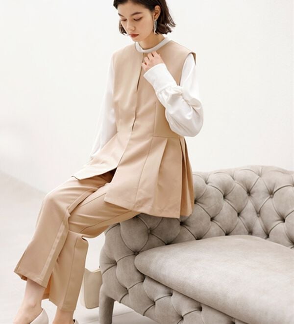 GeeRA（ジーラ）の「【入卒式/セレモニー】ペプラムベストセットアップスーツ（パンツスーツ）」｜詳細画像