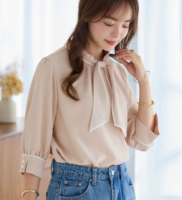 alotta（アロッタ）の「袖口パール6分袖ブラウス（ブラウス）」｜詳細画像