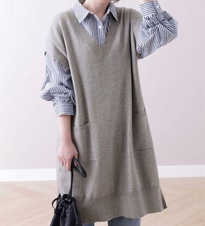 BELLUNA（ベルーナ）の「Ｖネックニットチュニックベスト（ベスト）」｜杢グレー