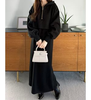 GeeRA（ジーラ）の「セットアップ風ハーフジップワンピース（カットソーワンピース）」｜詳細画像