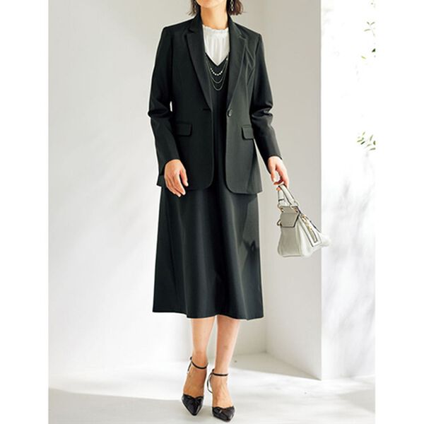 BELLUNA（ベルーナ）の「【４点セット】洗えるストレッチ！着回し自慢４点セットスーツ（その他スーツ）」｜詳細画像