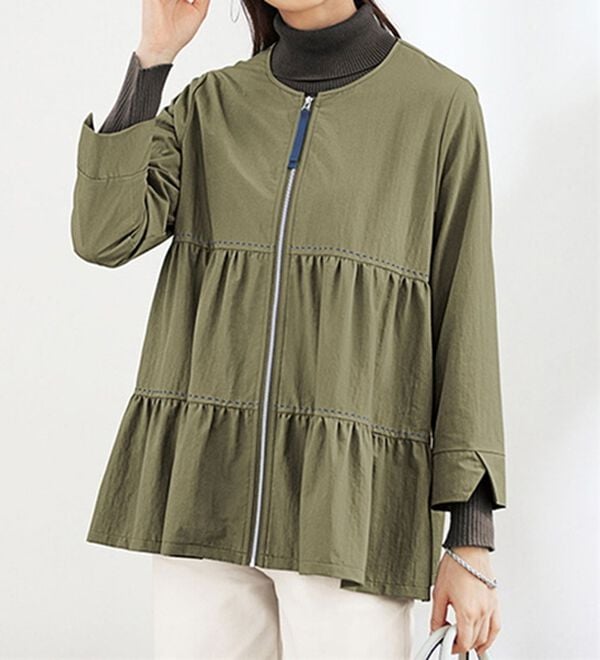 BELLUNA（ベルーナ）の「配色ステッチデザインティアードジャケット（その他ジャケット）」｜カーキ