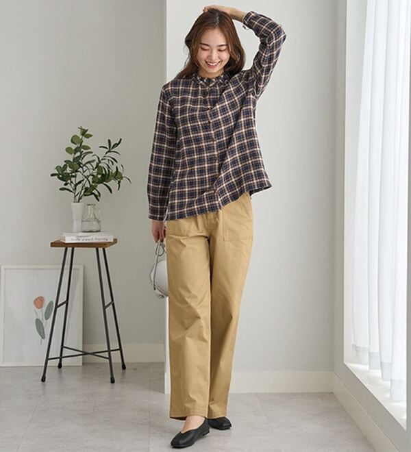 BELLUNA（ベルーナ）の「柔らかコットン衿フリルシャツ（ブラウス）」｜詳細画像