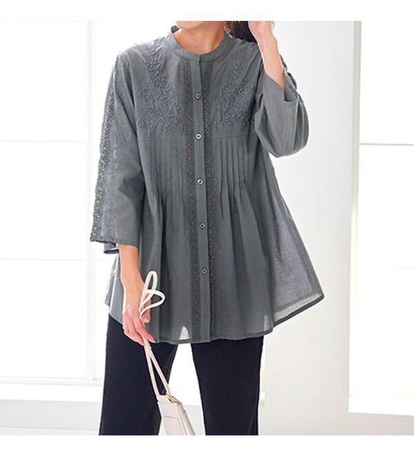 BELLUNA（ベルーナ）の「刺しゅうデザインタックブラウス（ブラウス）」｜詳細画像