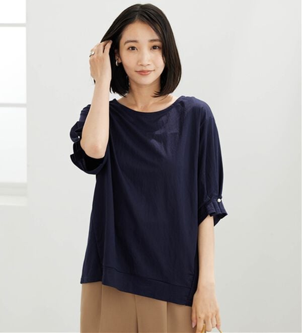 BELLUNA（ベルーナ）の「【接触冷感】涼感素材袖パールデザインプルオーバー（カットソー）」｜詳細画像