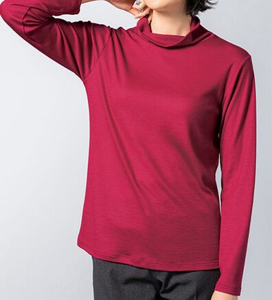 VINNO（ヴィノ）の「＜日本製＞贅沢プレミアムウール１００％プルオーバー（カットソー）」