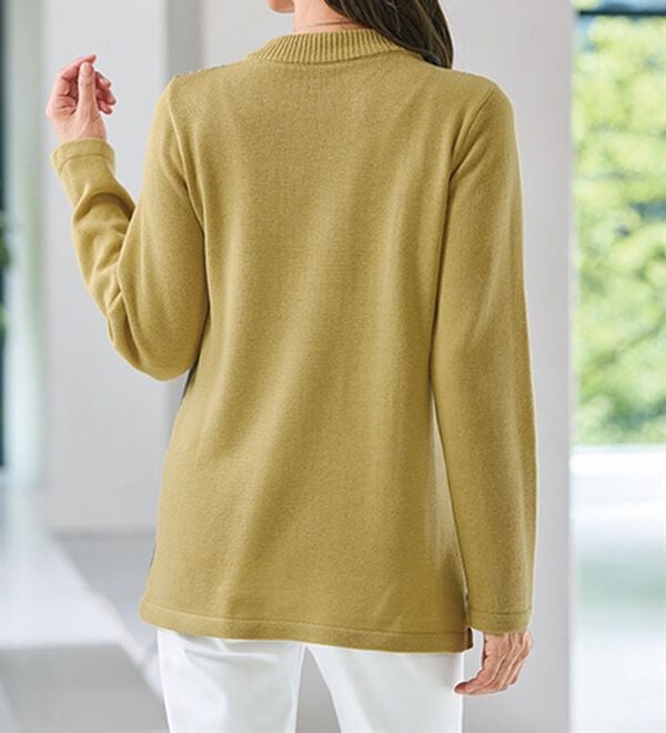 BELLUNA（ベルーナ）の「配色使いフードニットジャケットアンサンブル（アンサンブル）」｜詳細画像