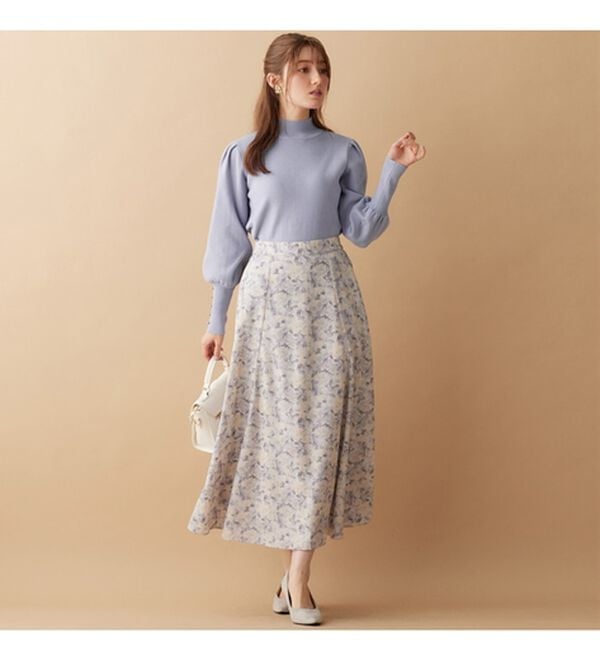 alotta（アロッタ）の「ゴールドボタンパフ袖もっちりニット（ニット・セーター）」｜詳細画像