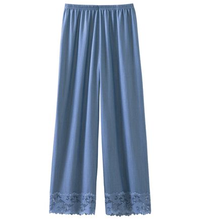 LAVIENNE（ラヴィエンヌ）の「裾魅せデニムライクペチパンツ（肌着・インナーウェア）」