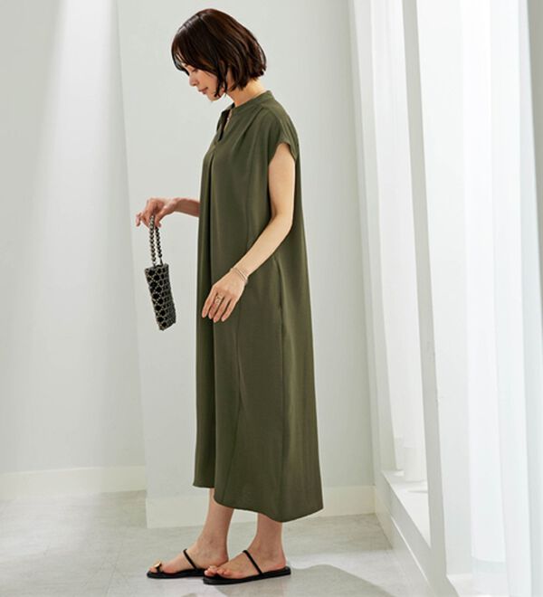 BELLUNA（ベルーナ）の「お手入れ楽々ビンテージ調素材ワンピース（その他ワンピース）」｜詳細画像