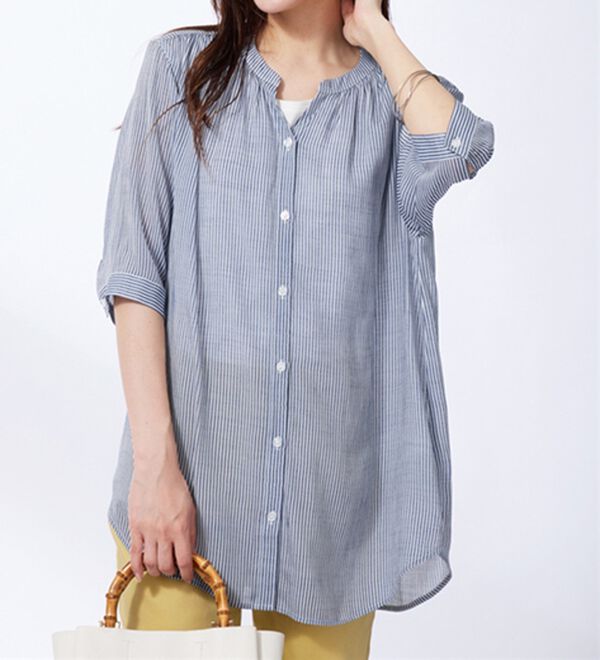 BELLUNA（ベルーナ）の「スラブ素材スキッパーデザインシャツチュニック（チュニック）」｜詳細画像