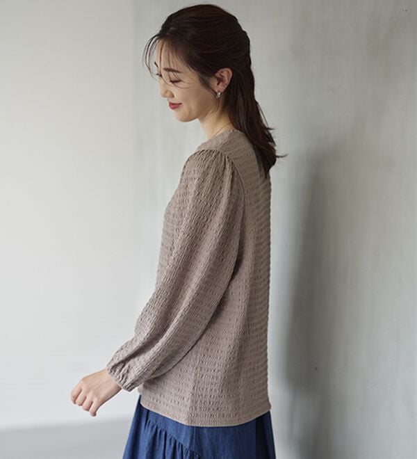 BELLUNA（ベルーナ）の「ふくれジャカードパフブラウス（ブラウス）」｜詳細画像