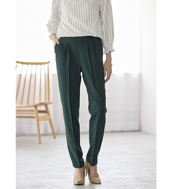 BELLUNA（ベルーナ）の「すっきり見えタックテーパードパンツ（フルレングスパンツ）」｜詳細画像