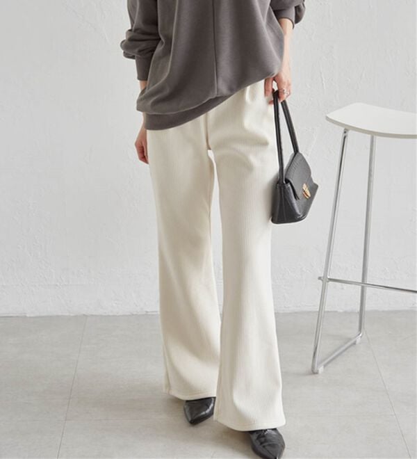 RANAN（ラナン）の「あったか裏ベロアニットコールフレアパンツ（フルレングスパンツ）」｜詳細画像