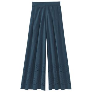 BELLUNA（ベルーナ）の「カットレースガウチョパンツ（ワイドパンツ・ガウチョ）」｜ネイビー