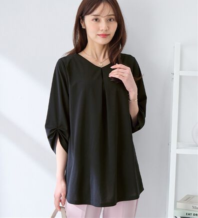 alotta（アロッタ）の「＜６つの機能付＞７分袖Ａラインフレアチュニックブラウス（チュニック）」