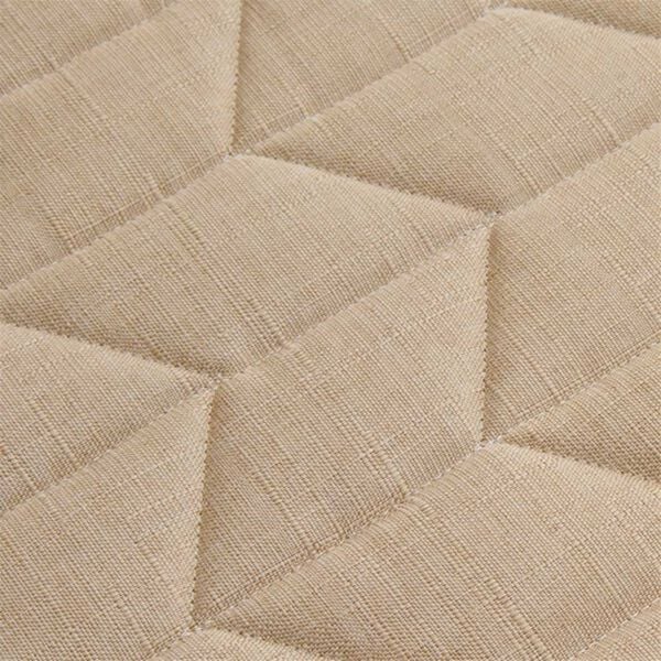 iellio（イエリオ）の「１年中使える！はっ水麻風キルトラグ＜裏面滑り止め加工付・オールシーズン・おしゃれ・ウォッシャブル＞（ラグ）」｜詳細画像