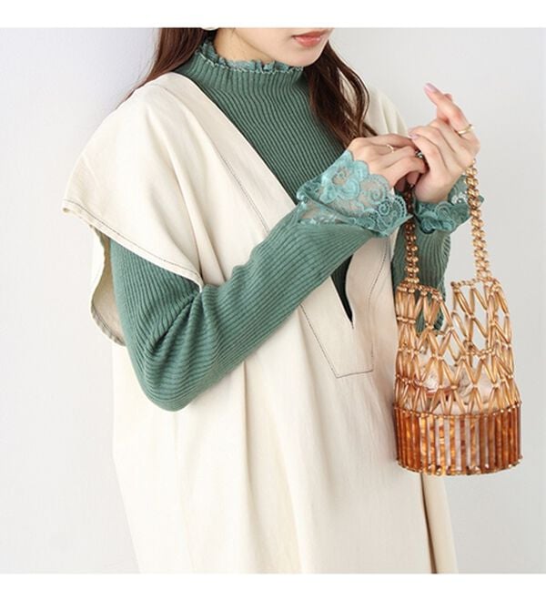 GeeRA（ジーラ）の「大人可愛い！レースが上品なハイネックニット（ニット・セーター）」｜詳細画像