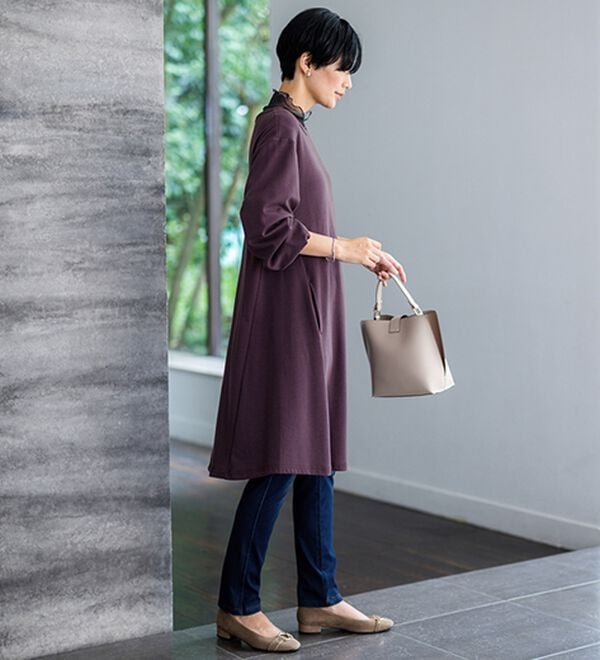 BELLUNA（ベルーナ）の「【重ね着インナー】シアー素材ハイネックインナープルオーバー（カットソー）」｜詳細画像