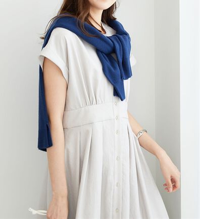 BELLUNA（ベルーナ）の「箔プリント麻調グリッターワンピース（その他ワンピース）」