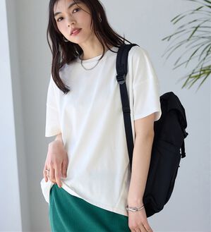 BELLUNA（ベルーナ）の「シュッと体型カバー！コクーンTシャツ（カットソー）」｜オフ白