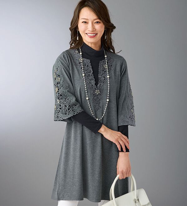 BELLUNA（ベルーナ）の「カットワーク刺しゅうデザインチュニック（チュニック）」｜詳細画像