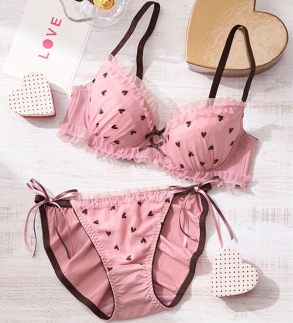 YU'NOW（ユナウ）の「ｔｏ　ｍｅｅブラ＆ショーツ（ブラジャー＆ショーツセット）」｜詳細画像