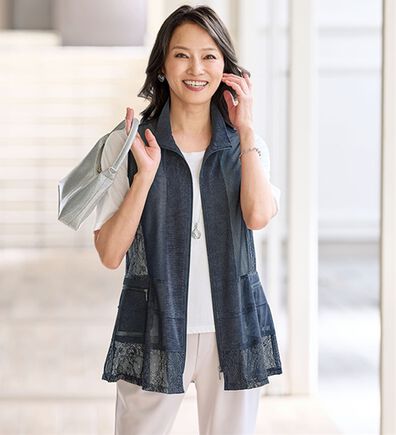 BELLUNA（ベルーナ）の「＜涼やかにきちんと！＞ラッセルレース切替チュール素材ベスト（ベスト）」