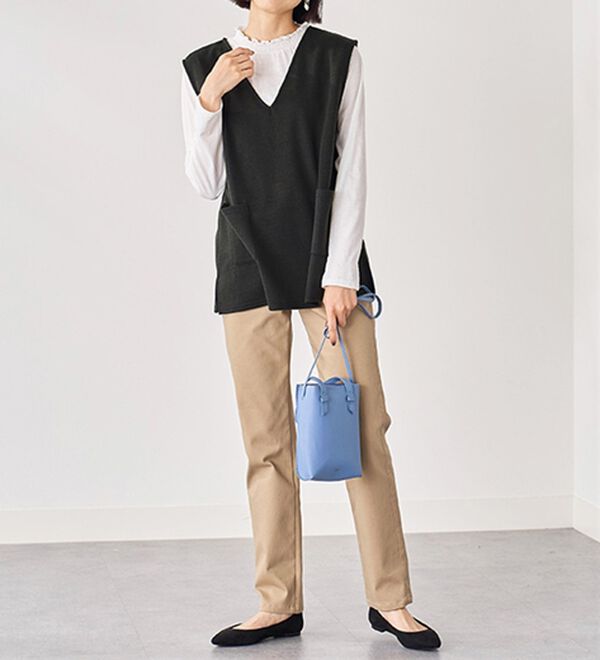 BELLUNA（ベルーナ）の「シャーリング衿ベストアンサンブル（アンサンブル）」｜詳細画像