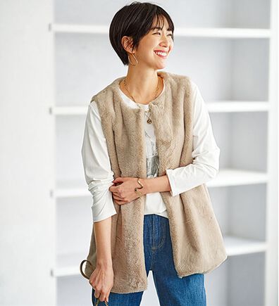 BELLUNA（ベルーナ）の「ホック付もこもこファーベスト（ベスト）」