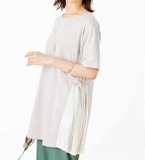 BELLUNA（ベルーナ）の「【店舗・ネット限定】ベルト使いサイドプリーツ切替チュニック（チュニック）」｜グレージュ系