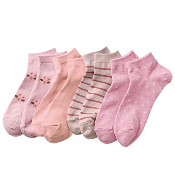 LAVIENNE（ラヴィエンヌ）の「【４足組】かかとフィットスニーカー丈ソックス（靴下・ストッキング）」｜ピンク系