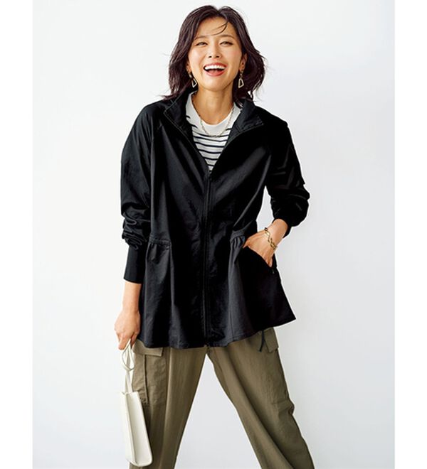 紫外線を快適にブロック！ギャザー切替ラッシュガードジャケット